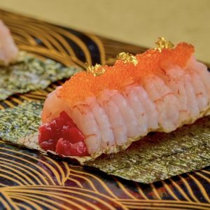 年始限定1月31日まで【甘エビのユッケドッグコース】飲み放題付き！新商品「甘エビのユッケドッグ」をご提供！更に厳選タン3種含む焼き物6種のコースをドリンク代金も込みでご提供！